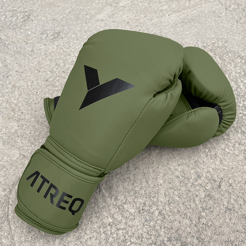 ATREQ Pro Boxing Bag Mitt